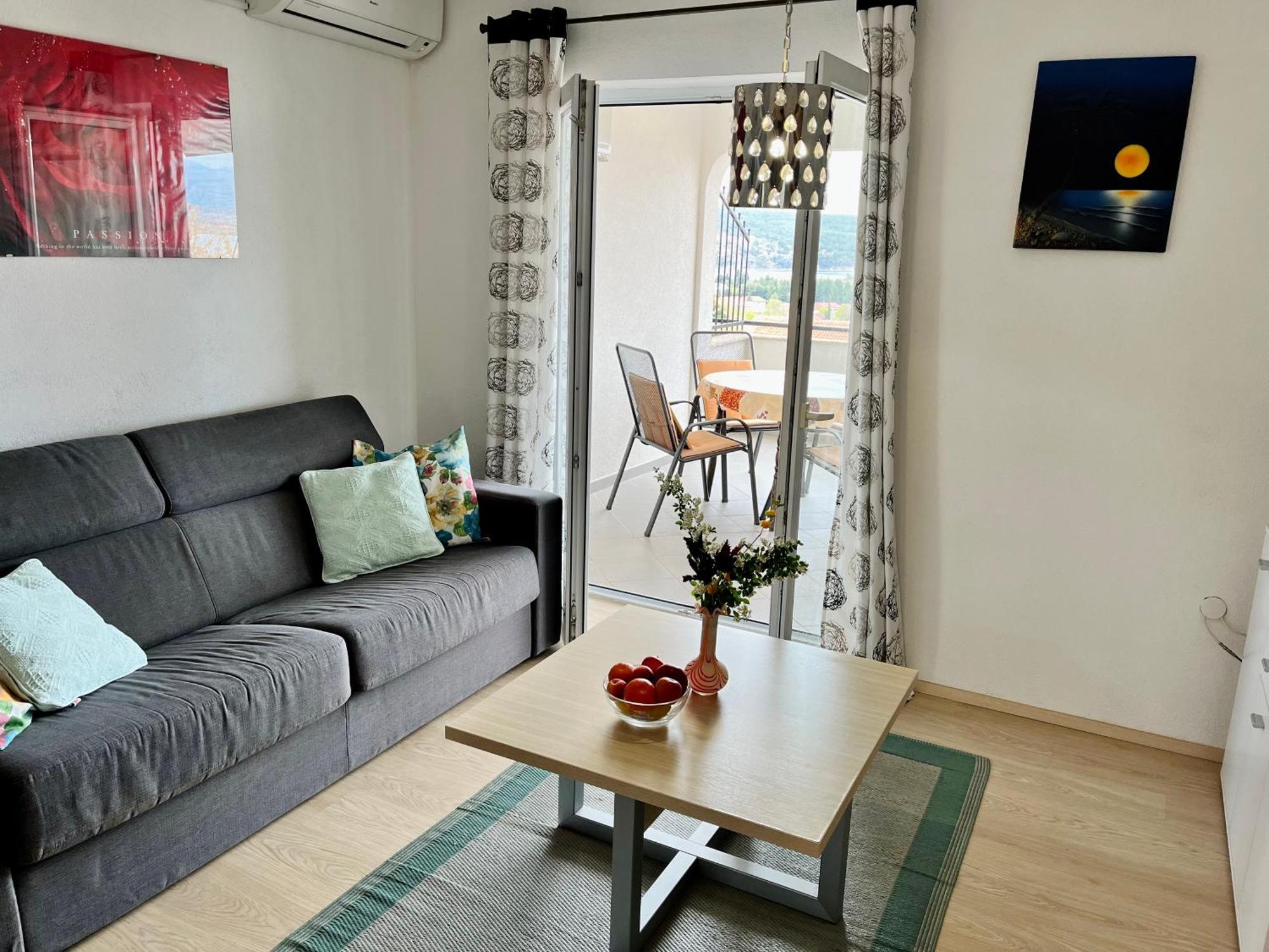Apartments Stela Gornji Karin Cameră foto