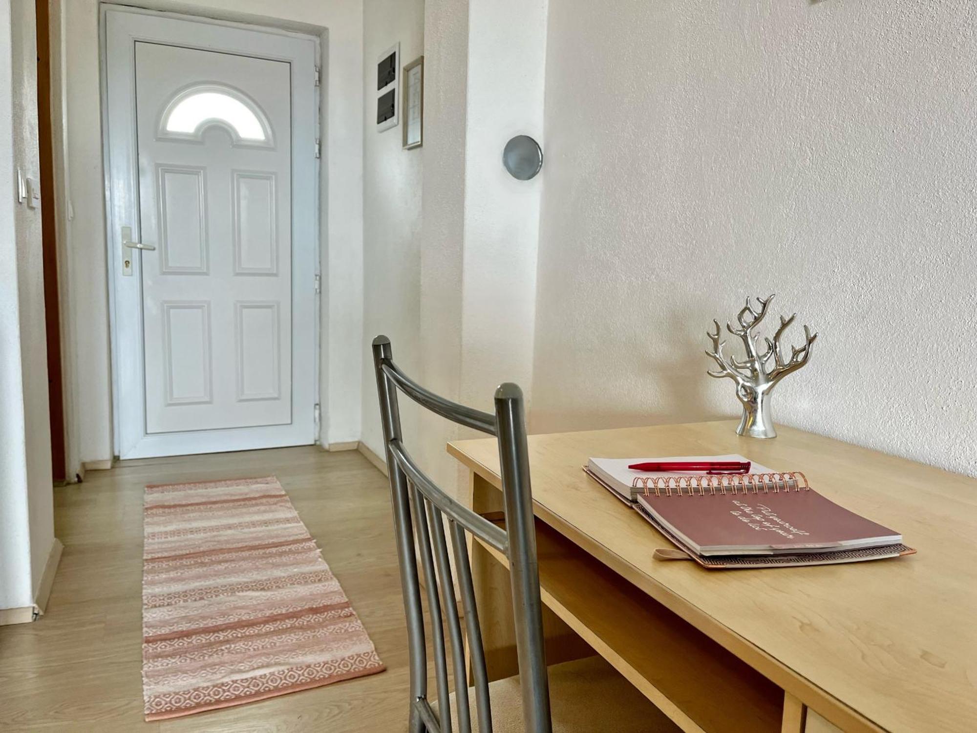 Apartments Stela Gornji Karin Cameră foto
